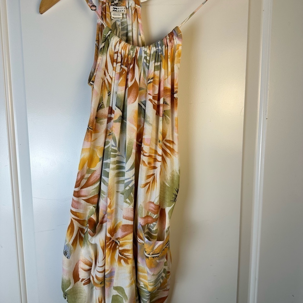 Billabong Multicolor Leaf Pattern Top - Picture 5 of 5
